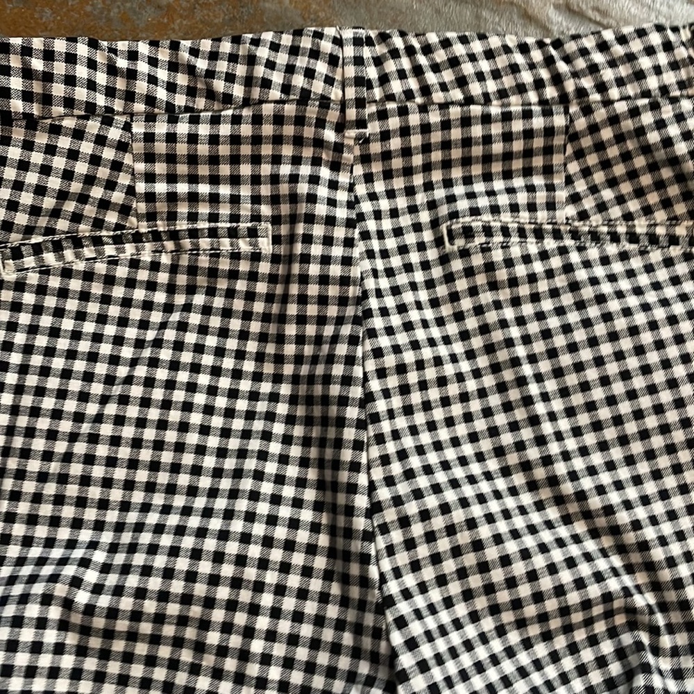 GAP Slim City Black & White Check/Gigham Print Crop Pant - Picture 11 of 11